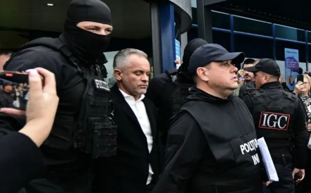 Moldovan oligarch extradited to face charges over $1bn fraud