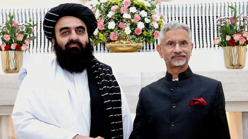 Anger after female journalists excluded from Afghan embassy event in India